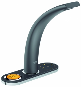 Die samtig anmutende Oberfläche Velvet Black der Grohe Ondus Armatur wertet Ihr Bad optisch und funktional auf.