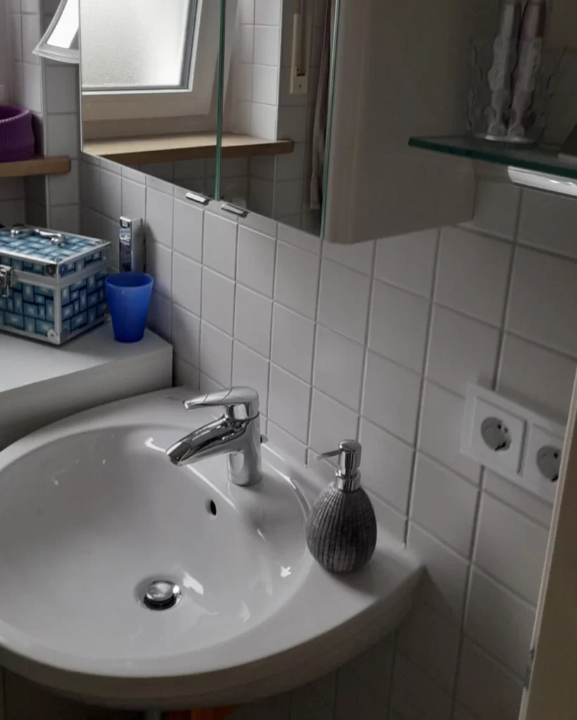 Waschbereich vor der Renovierung